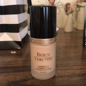 Too Faced Snow Foundation